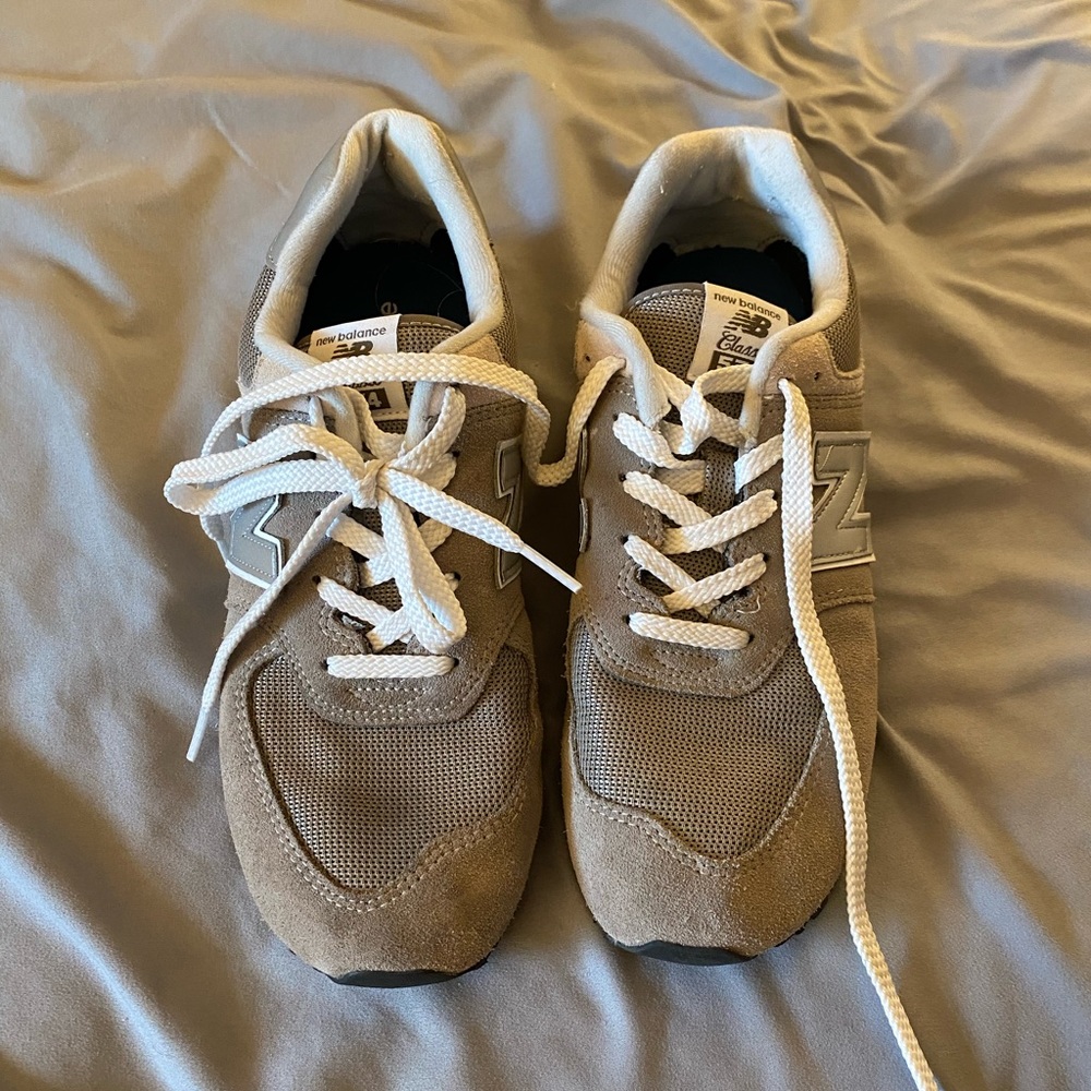 Grey new balance sneakers